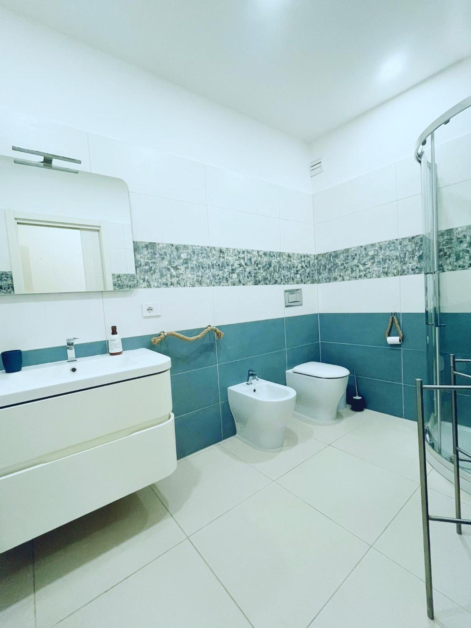 Lu House Appartamento Bastione Cagliari Exterior foto